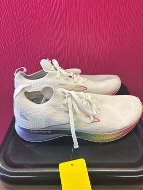 Brooks White Knit Running Shoes with Subtle Rainbow Midsole